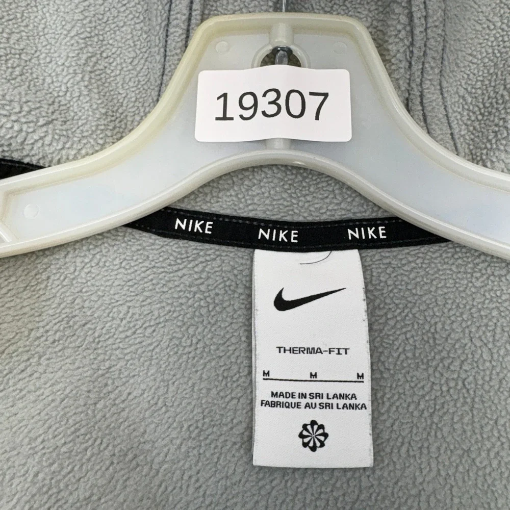 Nike Therma-FIT One Hoodie Womens Medium Gray Full Zip Jacket Workout Gorpcore